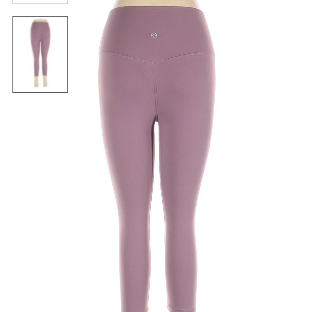 LULULEMON SET! (Tank top and leggings included)! Size 6 for top and bottom.